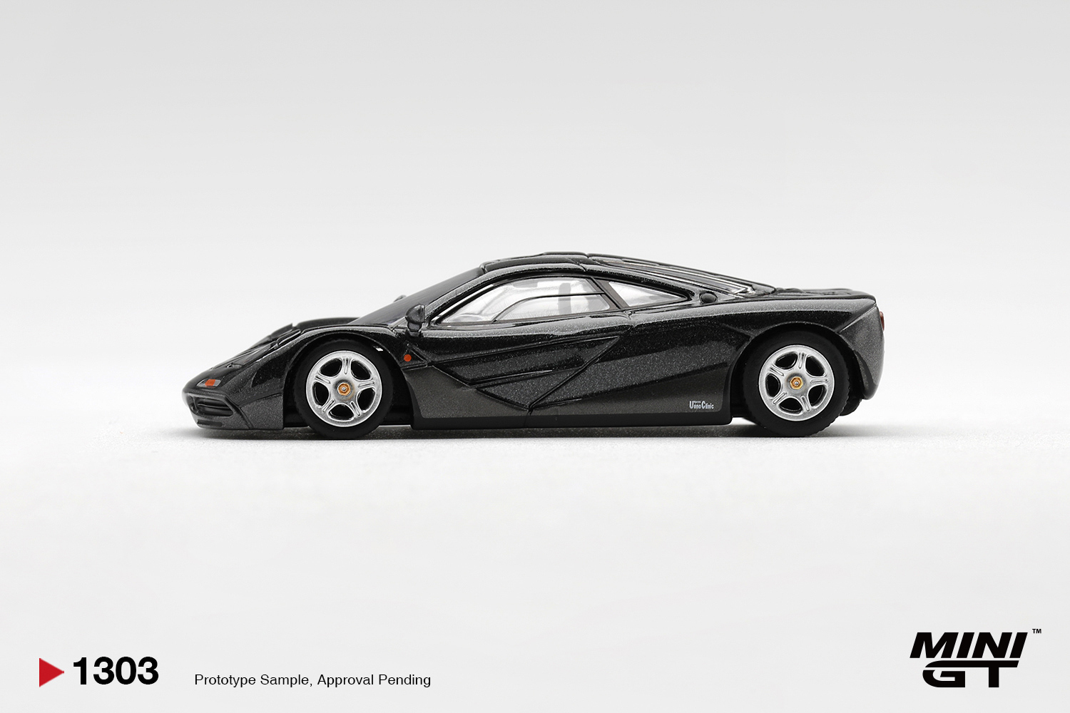 MINIGT 1/64 McLaren F1 สีน้ำเง - Car Accessories For Boys บทวิจารณ์และราคา